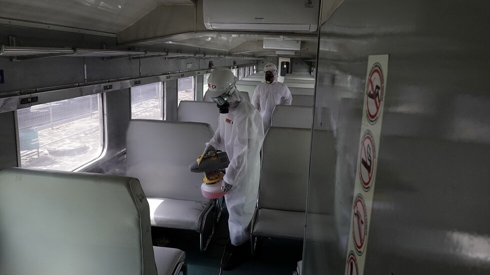 إصابة وزير إندونيسي بفيروس كورونا