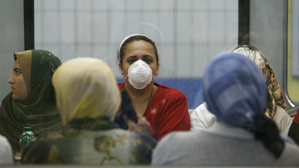 مصر تنفي إصابة 19 ألف مواطن بفيروس كورونا