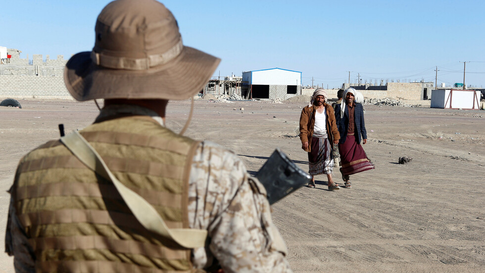 نفط ساخن.. المتمردون الحوثيون قريبون من السيطرة على آبار اليمن