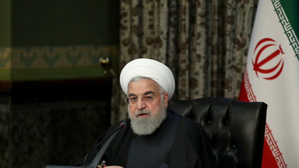 روحاني: إدارة ترامب تناصر كورونا