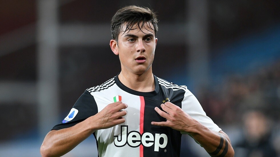 يوفنتوس بطل الدوري الإيطالي لكرة القدم يعلن إصابة لاعبه باولو ديبالا بفيروس كورونا