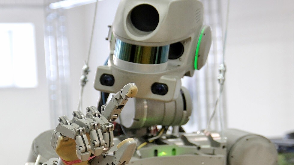 لماذا تطور روسيا روبوتاتها الفضائية؟