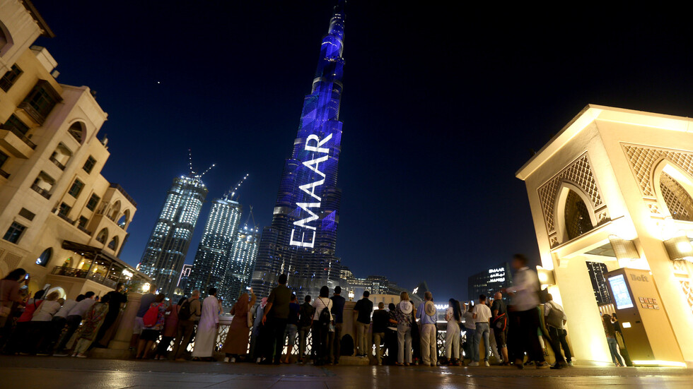 الإمارات تسجل 50 إصابة جديدة بكورونا.. وتعميم هام من وزارة الصحة