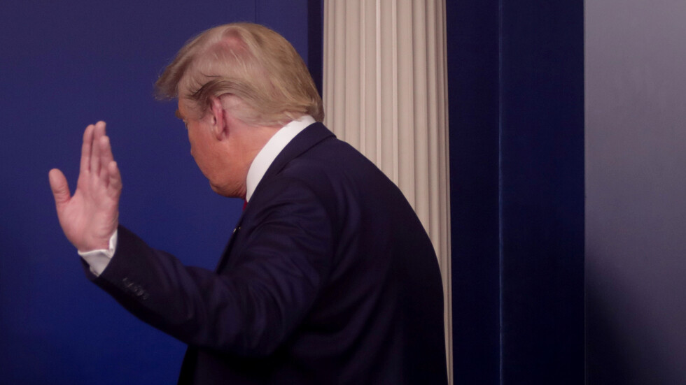 ترامب وجد مخرجا سريعا من الأزمة