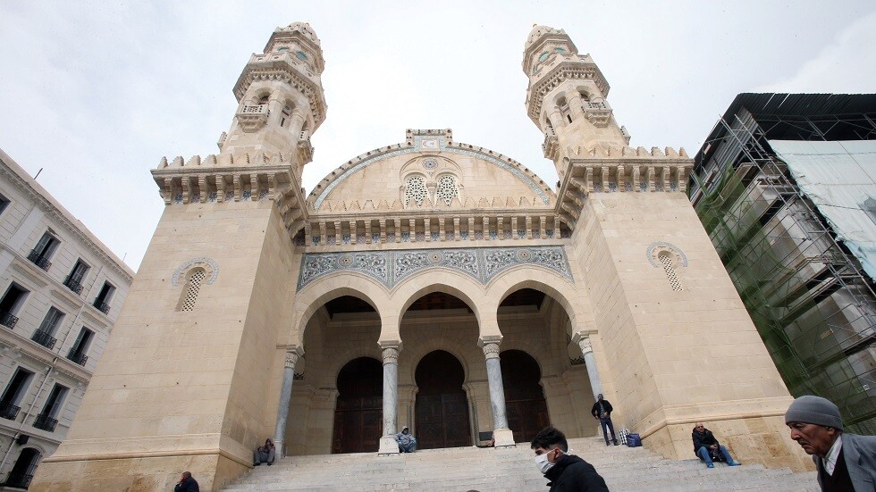 الجزائر.. تسجيل حالتي وفاة و38 إصابة جديدة بفيروس كورونا