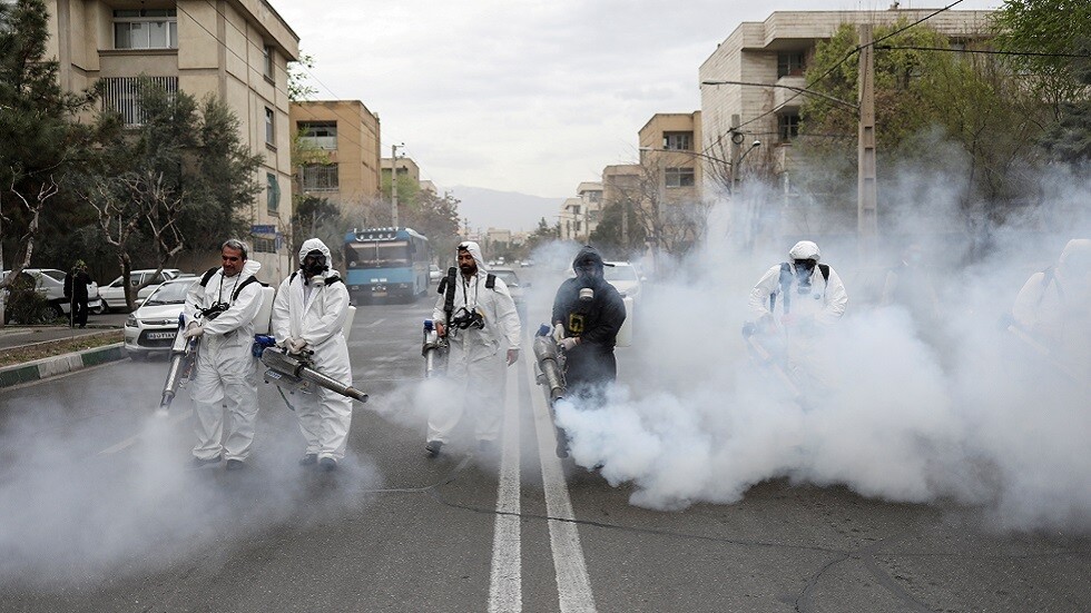 مسؤول إيراني: فرض حظر السفر بين المدن
