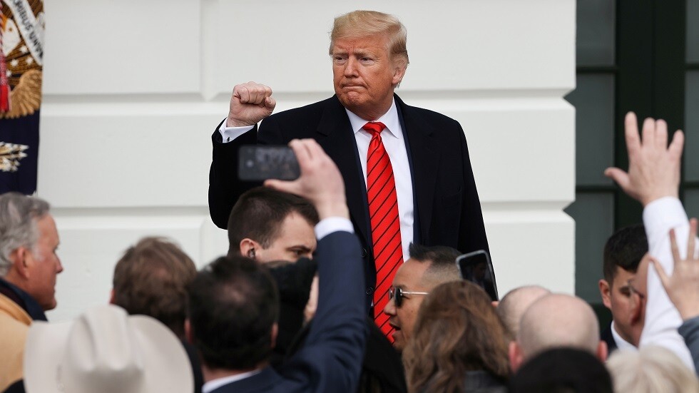 كورونا.. ترامب يسعى لنشر الجيش على الحدود الشمالية وكندا تحذر