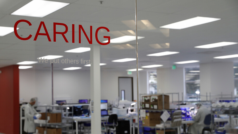 إحصاءات "رويترز": حصيلة إصابات فيروس كورونا في الولايات المتحدة تتجاوز الـ100 ألف