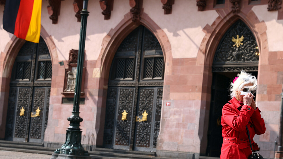 ألمانيا.. 55 وفاة جديدة بكورونا وحصيلة المصابين تقترب من 50000