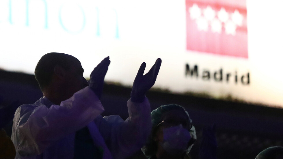 كورونا يزداد شراسة في إسبانيا ويقتل أكثر من 800 خلال يوم واحد