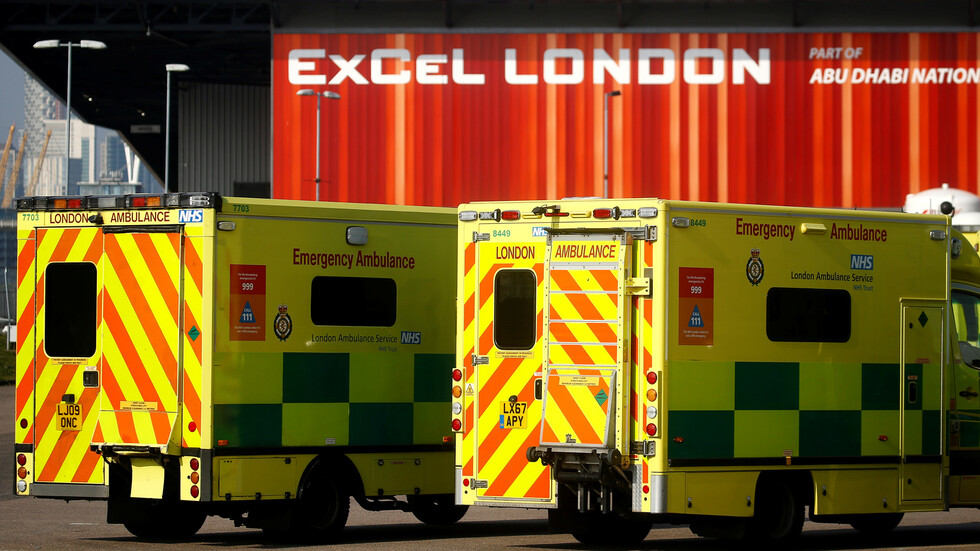 بعد "استعدوا لفراق أحبائكم" مسؤول بريطاني يتحدث عن أرقام مخيفة للوفيات المتوقعة