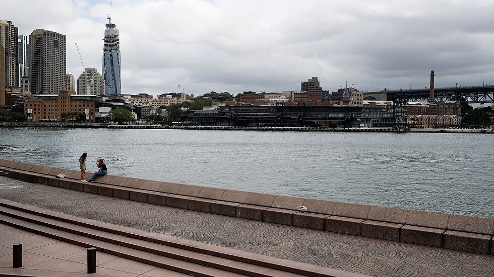 أستراليا.. حظر التجمع لأكثر من شخصين