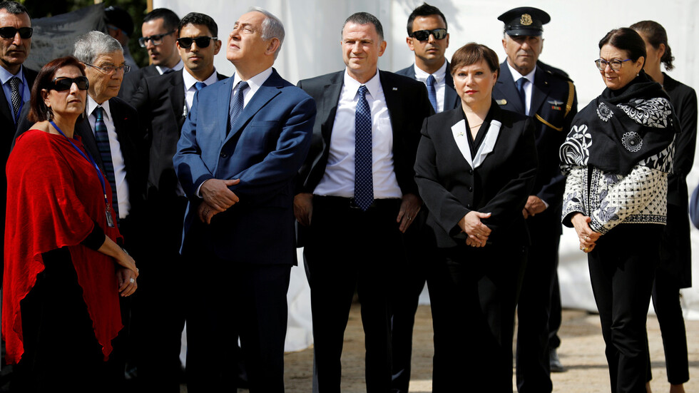 إسرائيل تعلن 4347 إصابة بكورونا والصحة تؤكد عدم وجود حاجة لإدخال نتنياهو الحجر الصحي