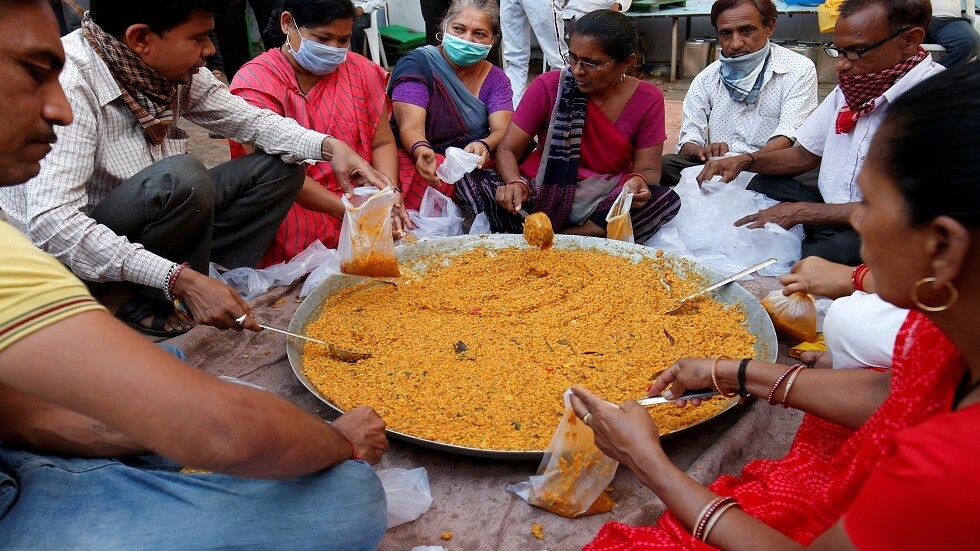 الهند.. ثلث المتنقلين بين المدن يحملون كورونا