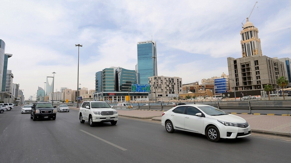 السعودية للمحجور عليهم: "فاتورة أبريل علينا"