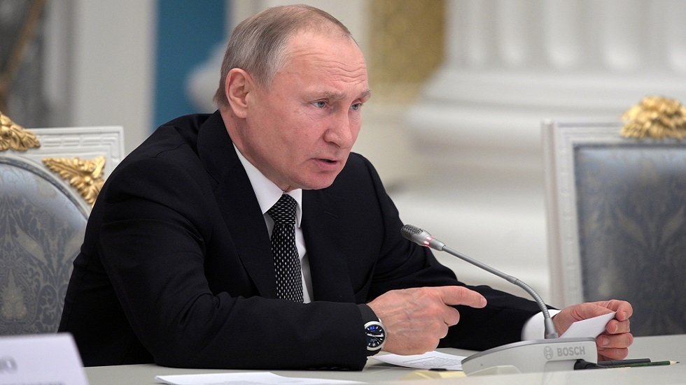 بوتين: الأوضاع في روسيا تحت السيطرة بالنسبة لكورونا