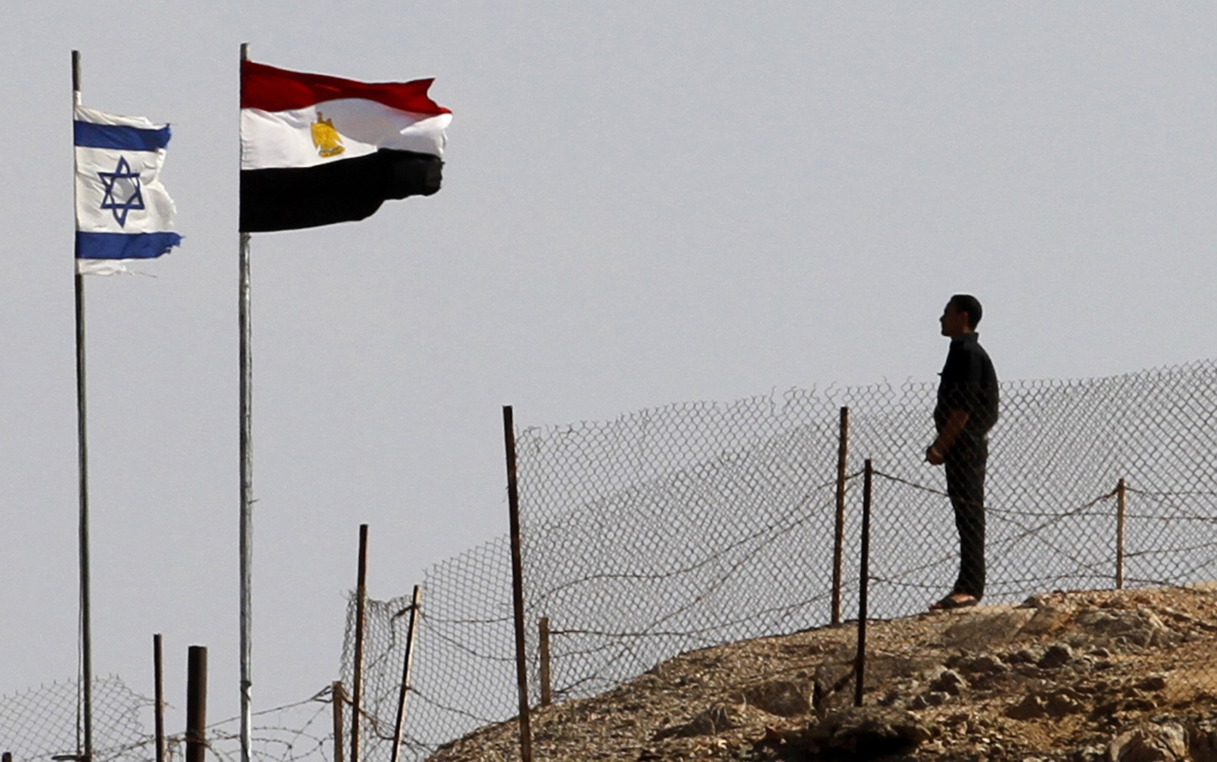 إسرائيل تغلق معبر طابا الحدودي مع مصر بسبب مخاوف من تفشي كورونا