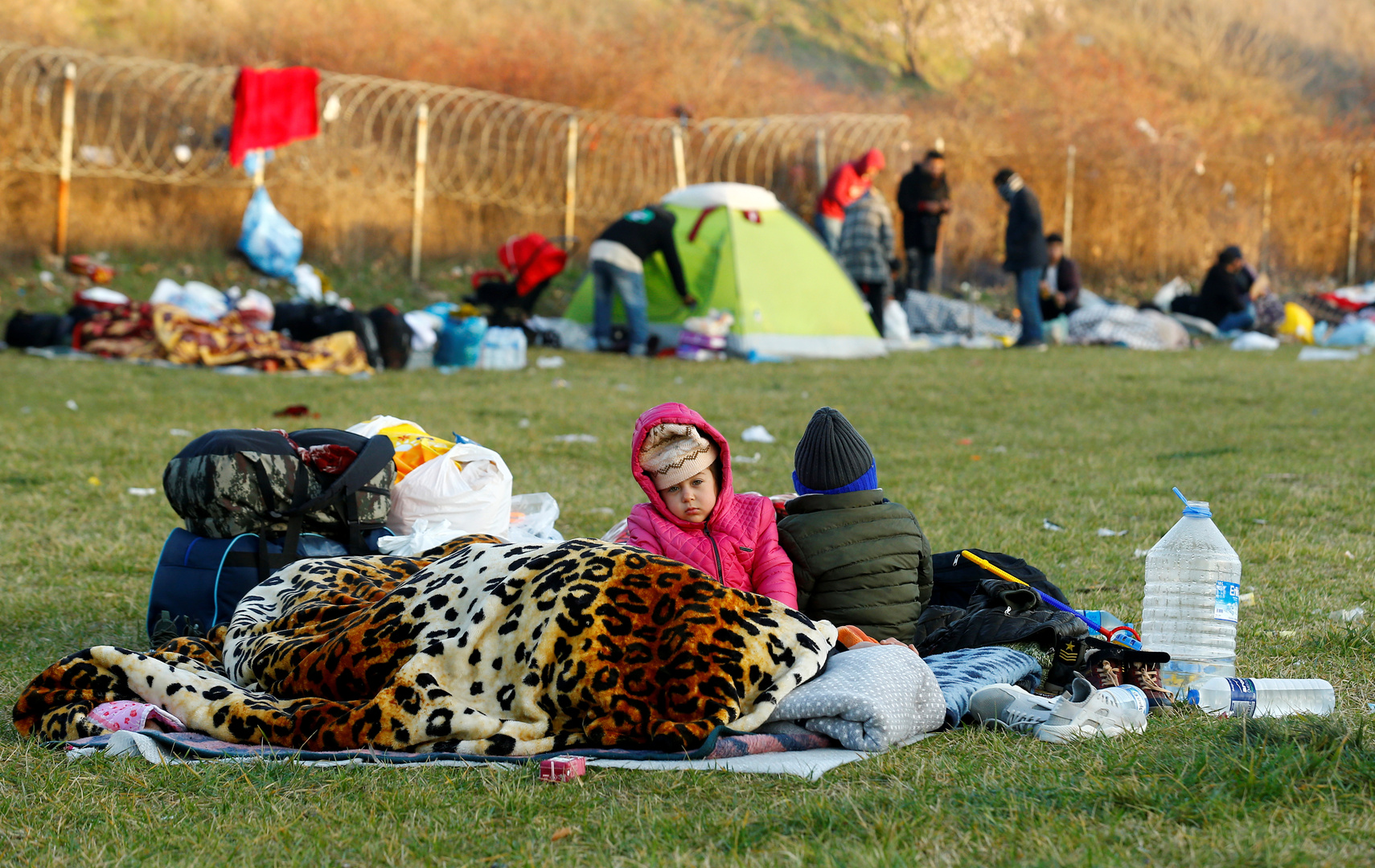 الاتحاد الأوروبي يخطط لاستقبال نحو 1500 مهاجر قاصر