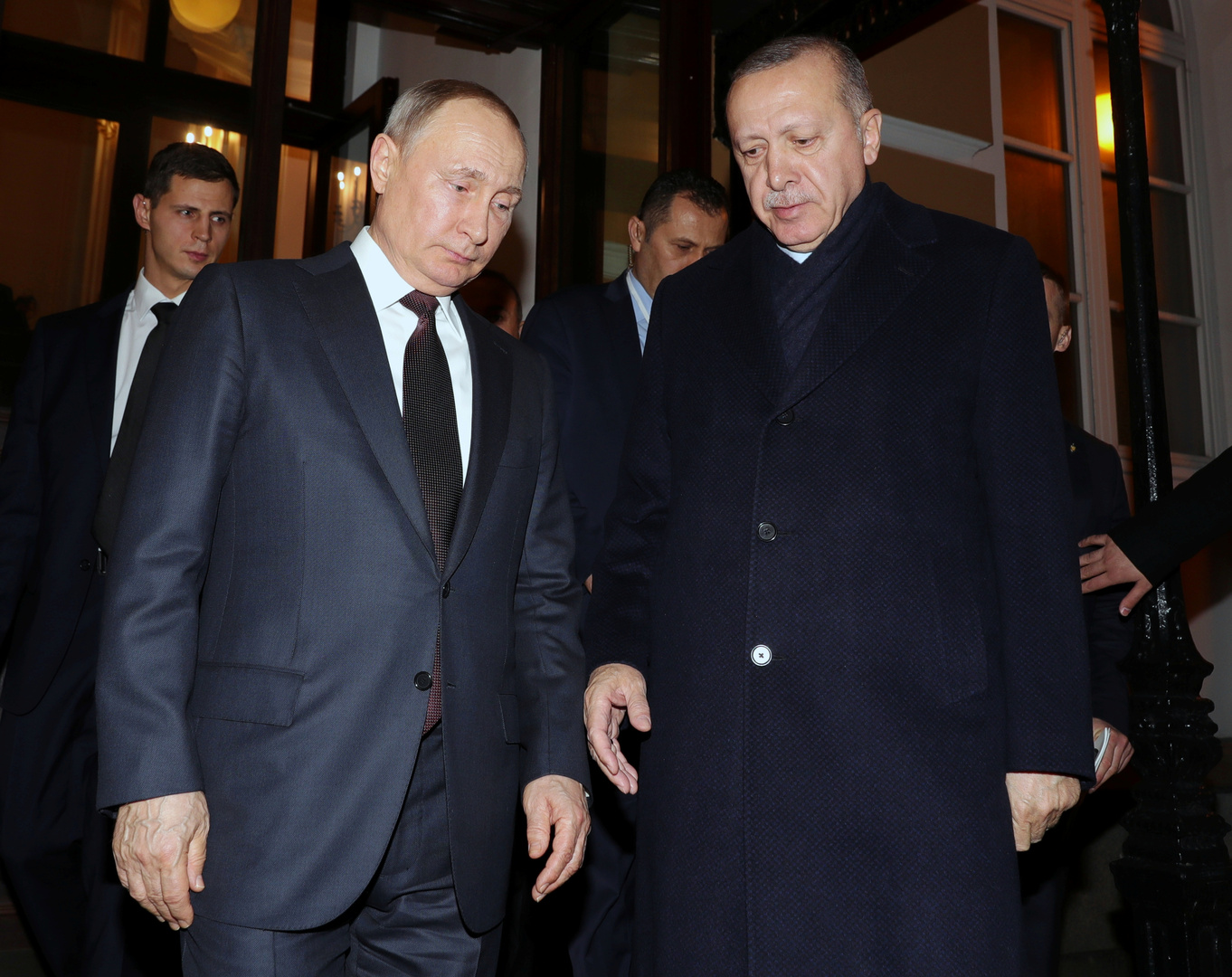 من كسب من لقاء بوتين وأردوغان