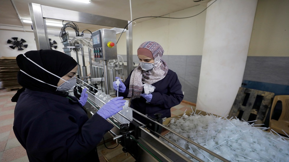 فلسطين تعلن شفاء 17 مصابا بفيروس 