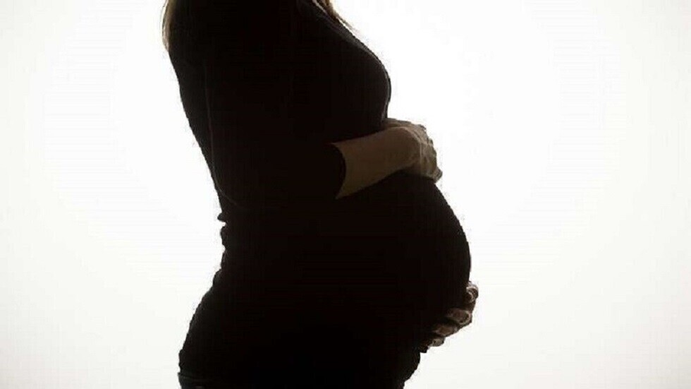 الولادة الطبيعية التالية للقيصرية آمنة لـ90% من النساء
