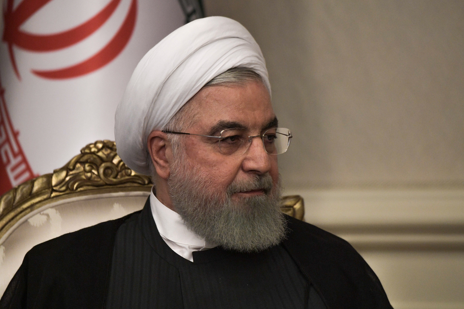 روحاني: سنتخذ إجراءات أكثر تشددا ضد حركة المواطنين للحد من تفشي فيروس 