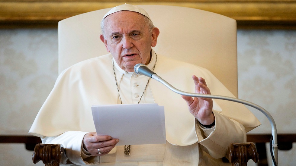 وسائل إعلام: بابا الفاتيكان غير مصاب بكورونا