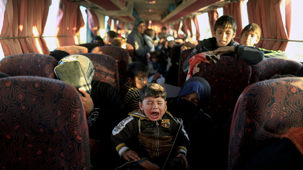 الزرفي: الحكومة العراقية المقبلة ستعمل على إغلاق ملف النازحين