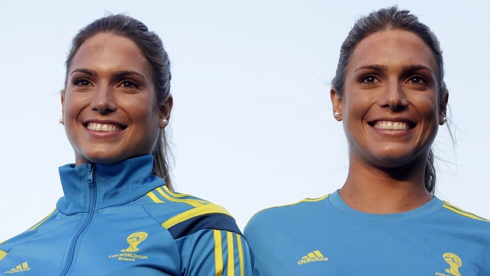 الشقيقتان البرازيليتان "التوأم" فيريس من السباحة الإيقاعية إلى أشهر عارضات الأزياء (صور)