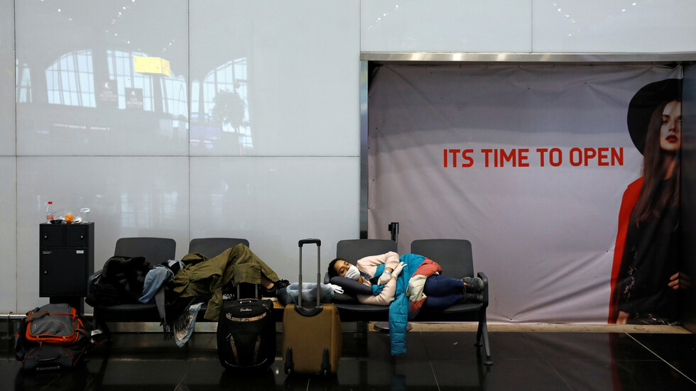 إجلاء مئات الجزائريين العالقين في تركيا بسبب كورونا