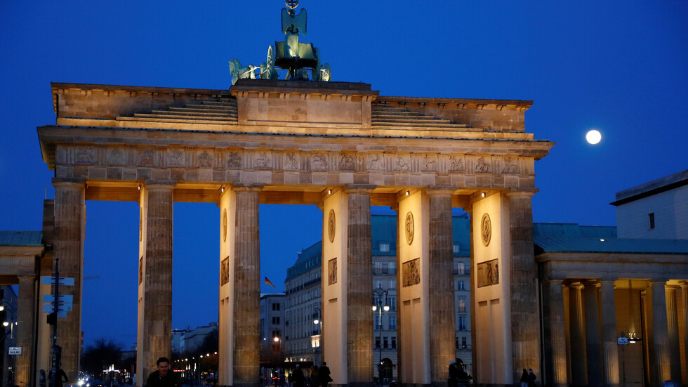 عدد إصابات كورونا في ألمانيا يتجاوز 107 آلاف وارتفاع الوفيات إلى 1983  