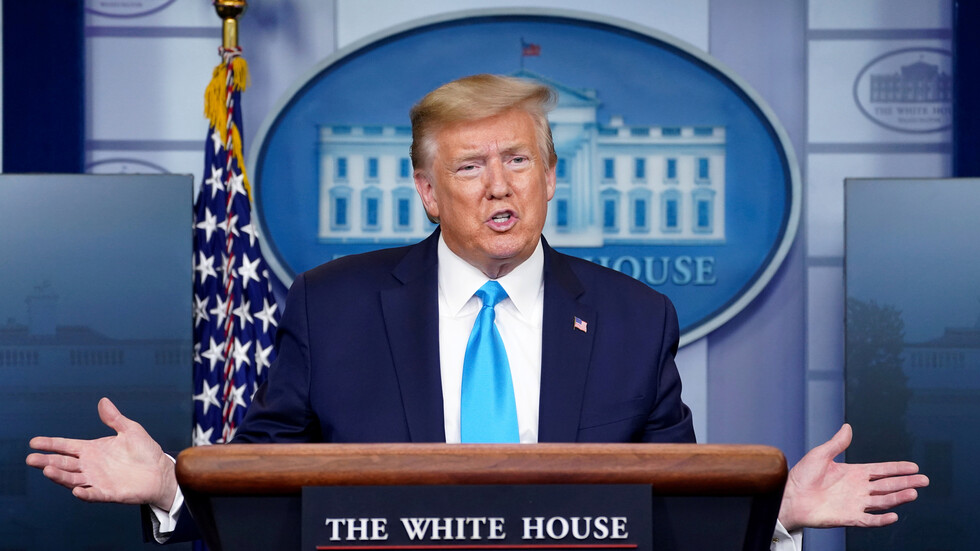 ترامب يعلن تعليق المساهمات الأمريكية في ميزانية منظمة الصحة العالمية