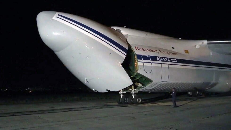 الجيش الروسي يتسلم طائرتي النقل المطورتين من طراز "روسلان"