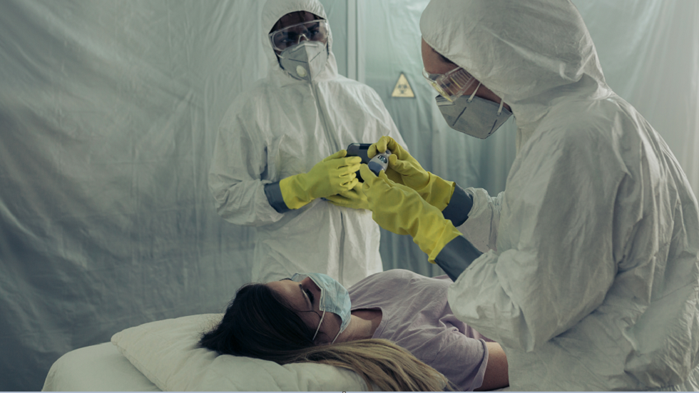 3 محفزات تحوّل فيروس كورونا من مرض خفيف إلى مميت