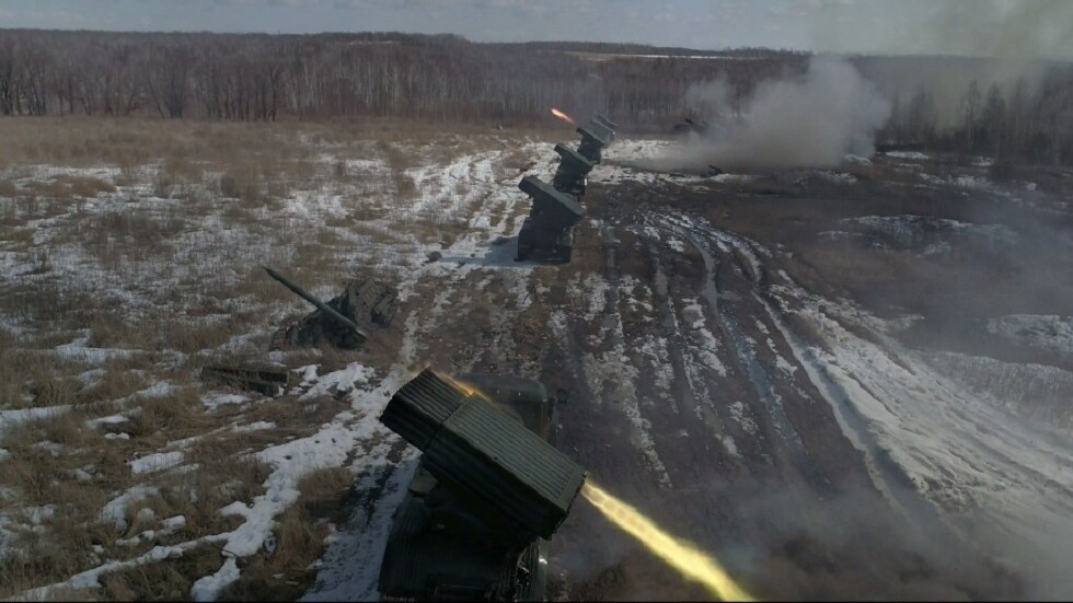 لأول مرة.. راجمات غراد تضرب أهدافها بمساعدة منظومة 