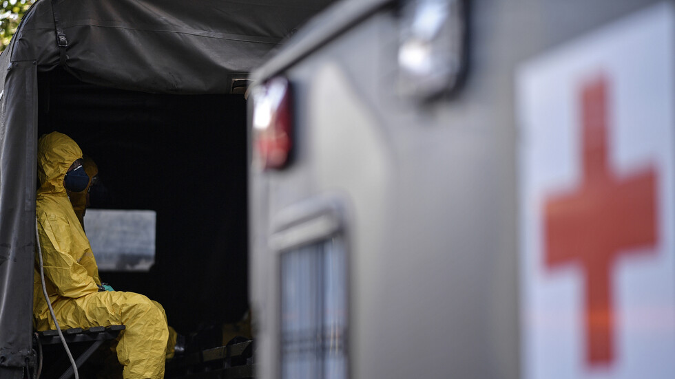 سلطنة عمان تعلن عن ثالث وفاة بكورونا