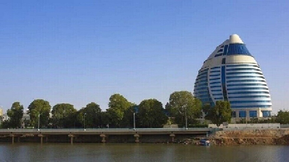 الصحة السودانية تقترح إغلاق البلاد أو العاصمة لثلاثة أسابيع