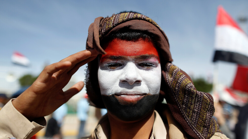 الأمم المتحدة تسلم حكومة هادي والحوثيين مقترحات جديدة بشأن إحلال السلام في اليمن