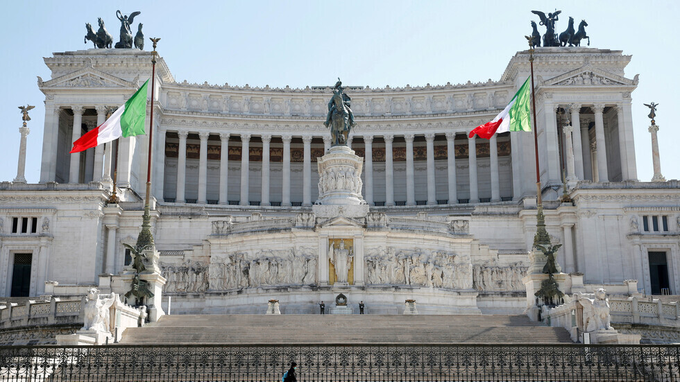 إيطاليا تسجل أدنى حصيلة يومية لوفيات كورونا منذ 19 مارس