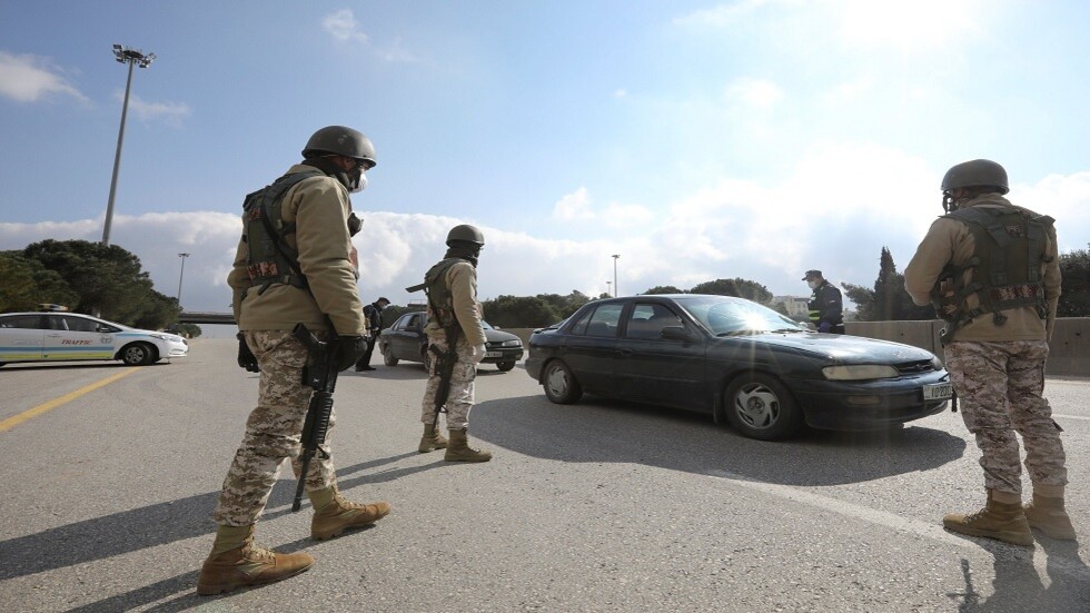 الأردن.. حجز سيارة شقيق مدير الأمن العام بعد خرقه نظام منع التجول