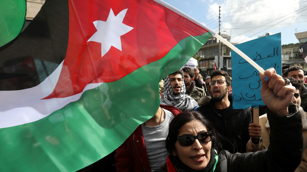 الأردن.. تخفيض مخصصات النواب بنحو الثلث