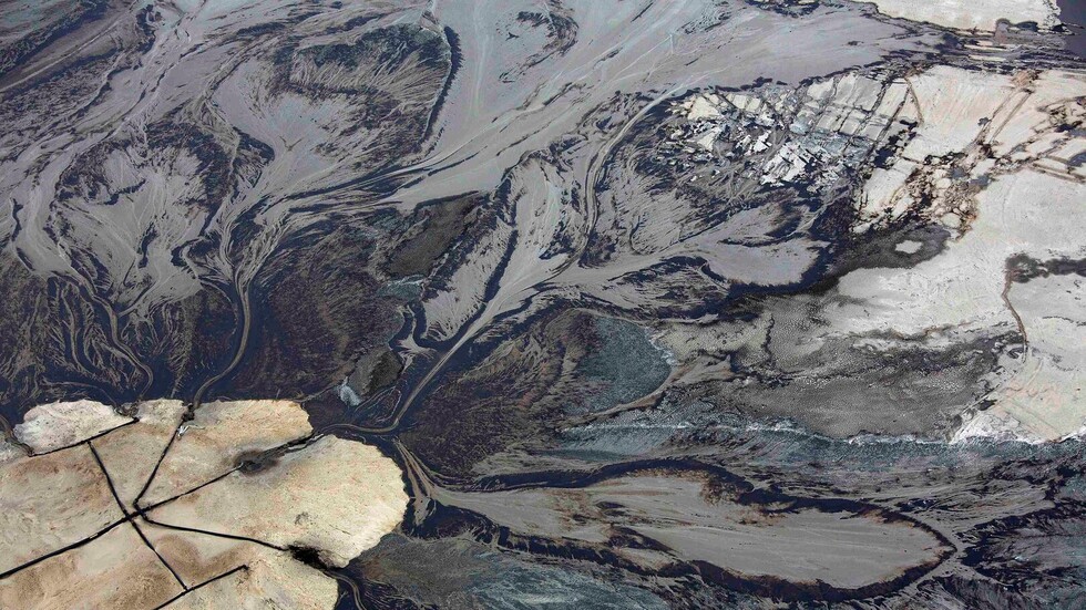 على حساب من تم تجنب كارثة نفطية عالمية