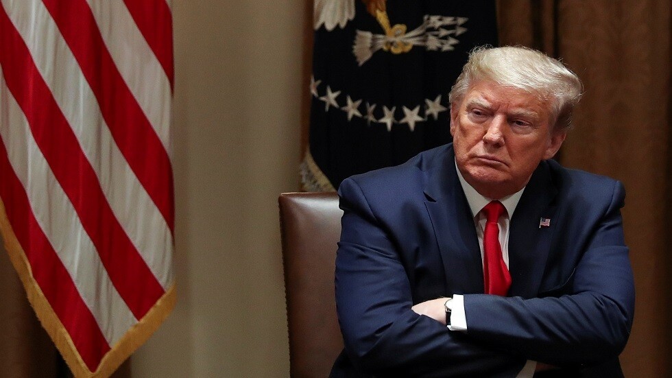 ترامب يعطي أوامره بتعليق تمويل منظمة الصحة العالمية