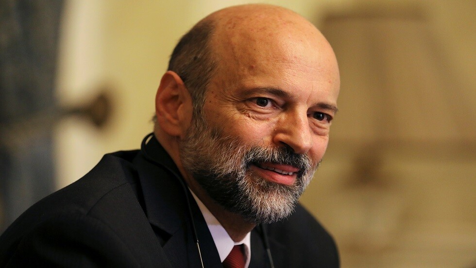 الأردن يعلن حزمة إجراءات للتخفيف عن المواطن من قيود كورونا