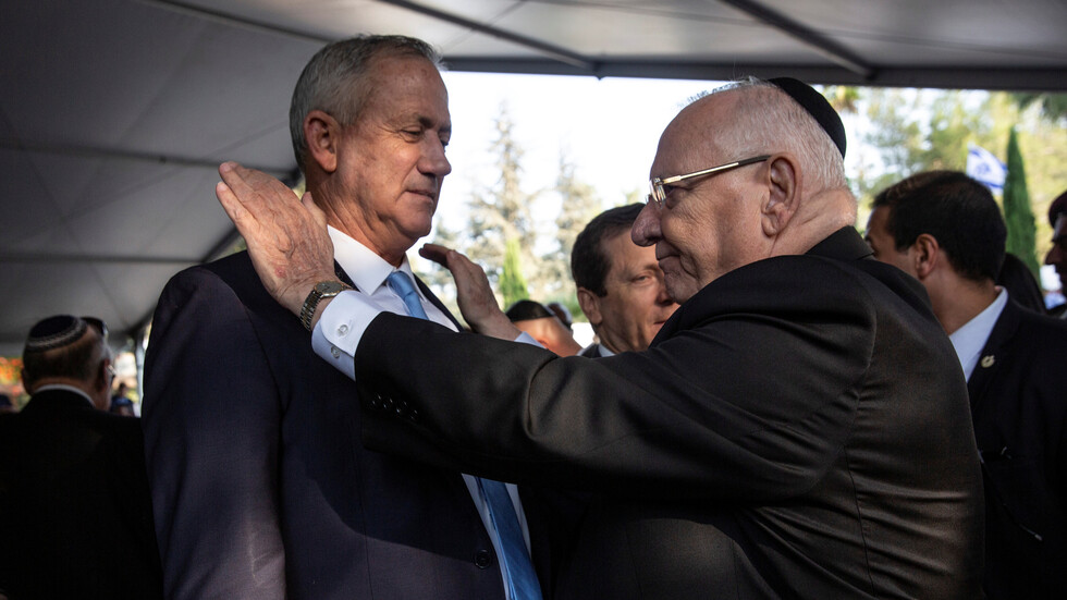 بعد انقضاء مدة تكليف غانتس.. رئيس إسرائيل يعيد كتاب تشكيل الحكومة إلى الكنيست