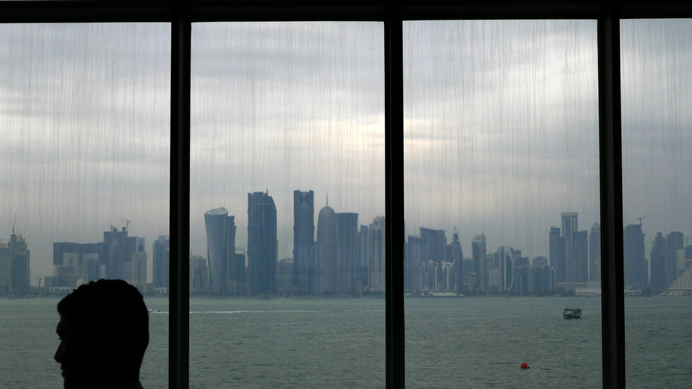 قطر.. وفاة واحدة و345 إصابة جديدة بكورونا خلال الـ24 ساعة الماضية