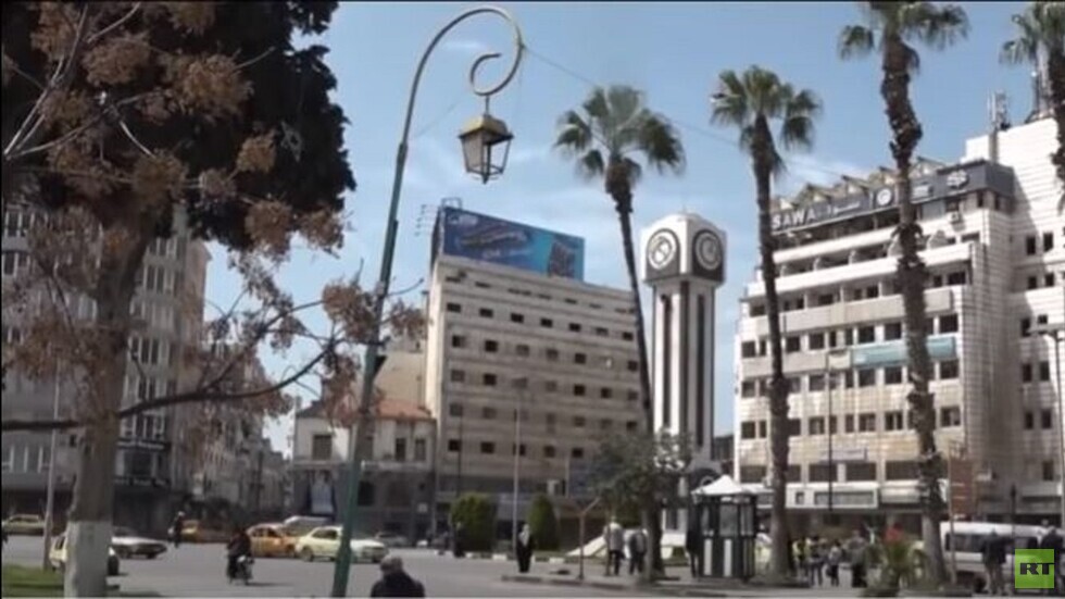 سوريا.. نقابة مهندسي حمص تدعو "للابتهال والدعاء" من الشرفات لتحدي كورونا