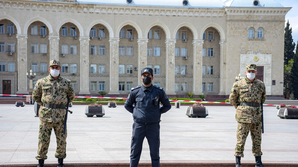 أذربيجان تمدد إجراءات العزل العام حتى 4 مايو