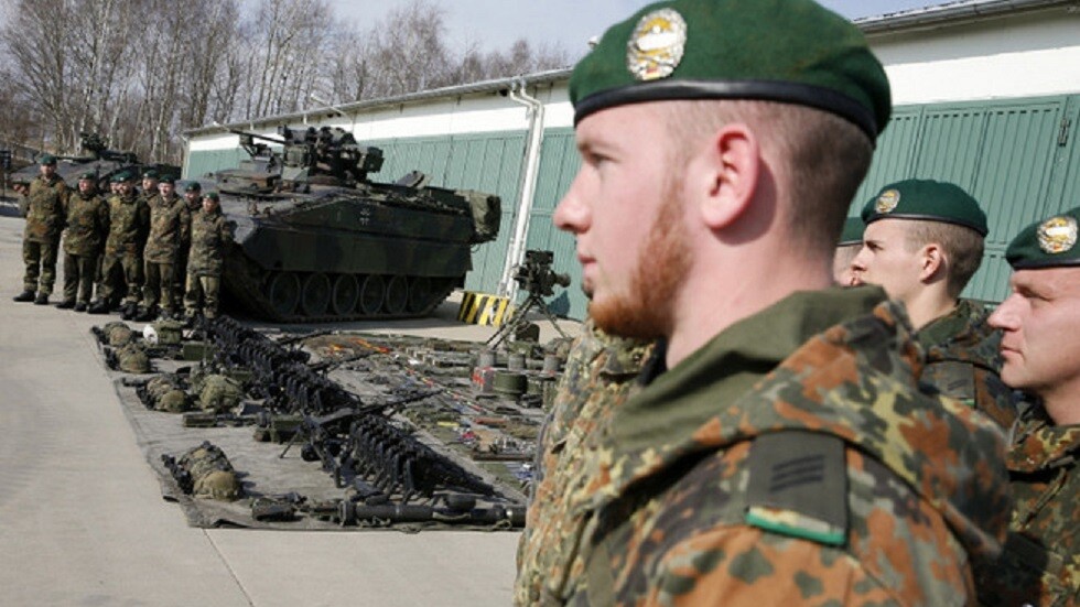 ألمانيا تجهز 32 ألف جندي لدعم كبح كورونا