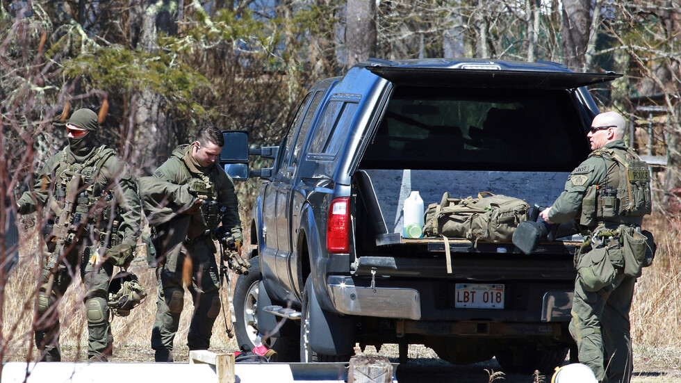 الشرطة الكندية: مقتل 13 شخصا على الأقل بإطلاق نار شرق البلاد